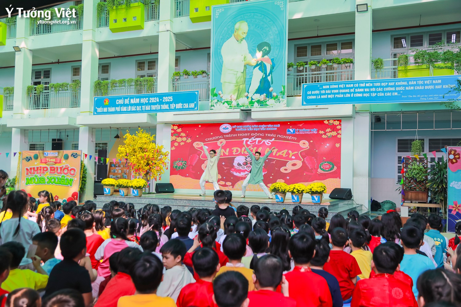 Khép lại hành trình của Tết vạn điều may, sắc xuân còn mãi trong lòng các bạn nhỏ Trường TH Tân Hương
