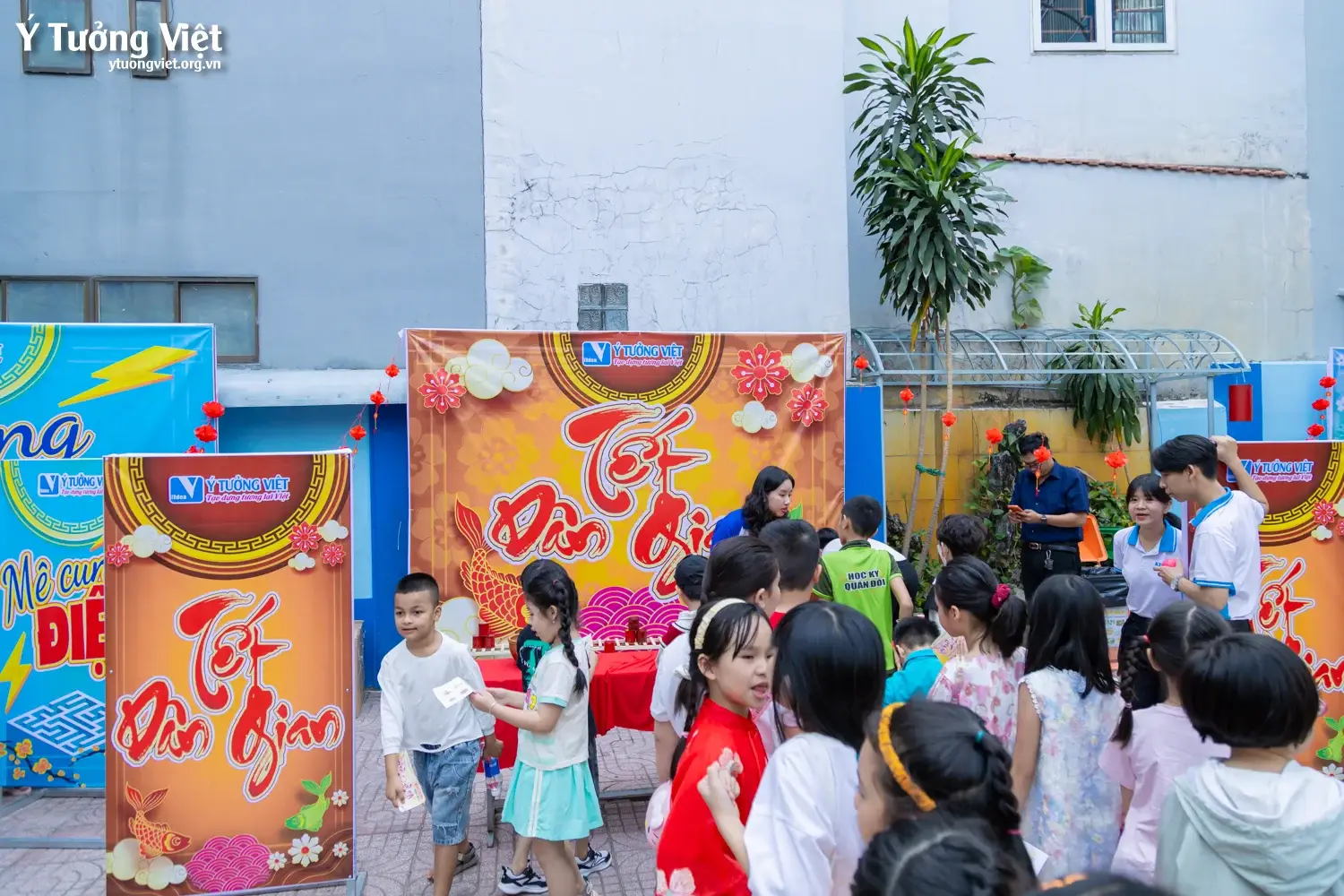 Khi văn hóa truyền thống trở thành trải nghiệm sống động trong trường học với mô hình ngày hội, sân chơi