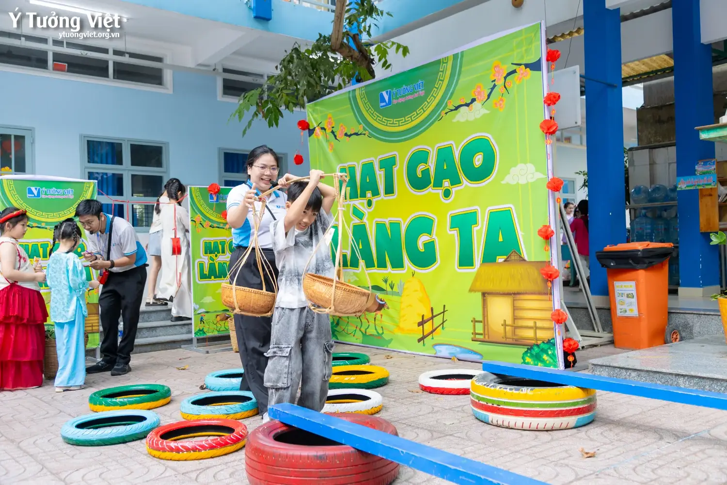 Khi văn hóa truyền thống trở thành trải nghiệm sống động trong trường học với mô hình ngày hội, sân chơi