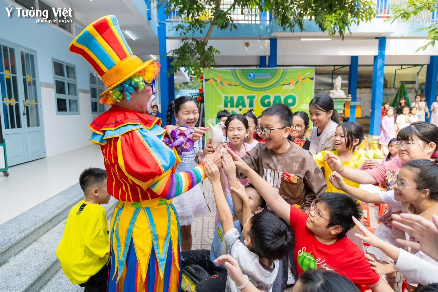 Khi văn hóa truyền thống trở thành trải nghiệm sống động trong trường học với mô hình ngày hội, sân chơi