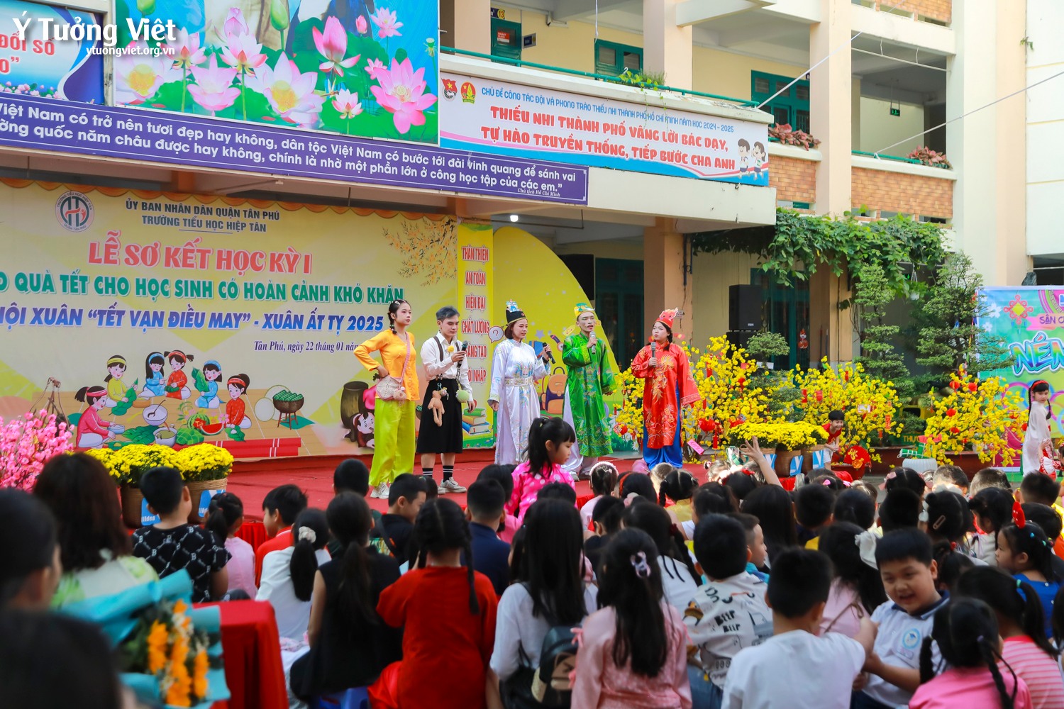 Kịch tuổi thơ “Rồng rắn lên mây, chung tay đón Tết” ở TH Hiệp Tân – Khi những giá trị truyền thống sẽ luôn song hành với hiện tại