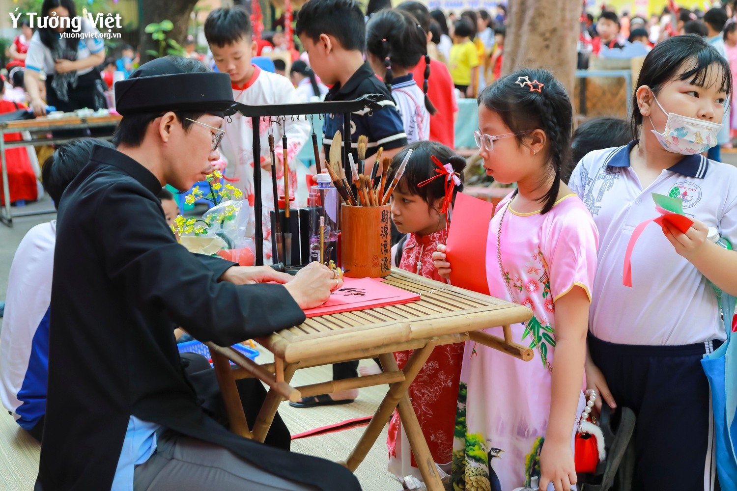 Kịch tuổi thơ “Rồng rắn lên mây, chung tay đón Tết” ở TH Hiệp Tân – Khi những giá trị truyền thống sẽ luôn song hành với hiện tại