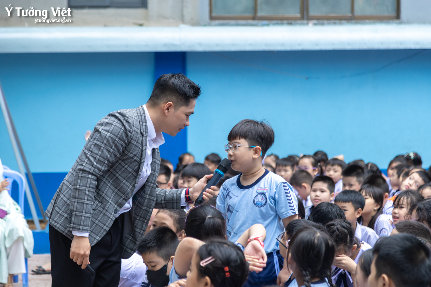 Kỹ năng ứng xử học đường tại TH Lạc Long Quân: Kính yêu thầy cô, thân thiện với bạn bè
