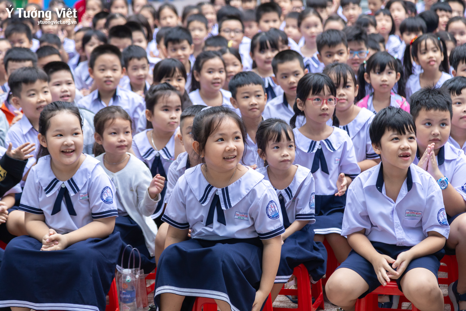 Kỹ năng ứng xử học đường tại TH Lạc Long Quân: Kính yêu thầy cô, thân thiện với bạn bè