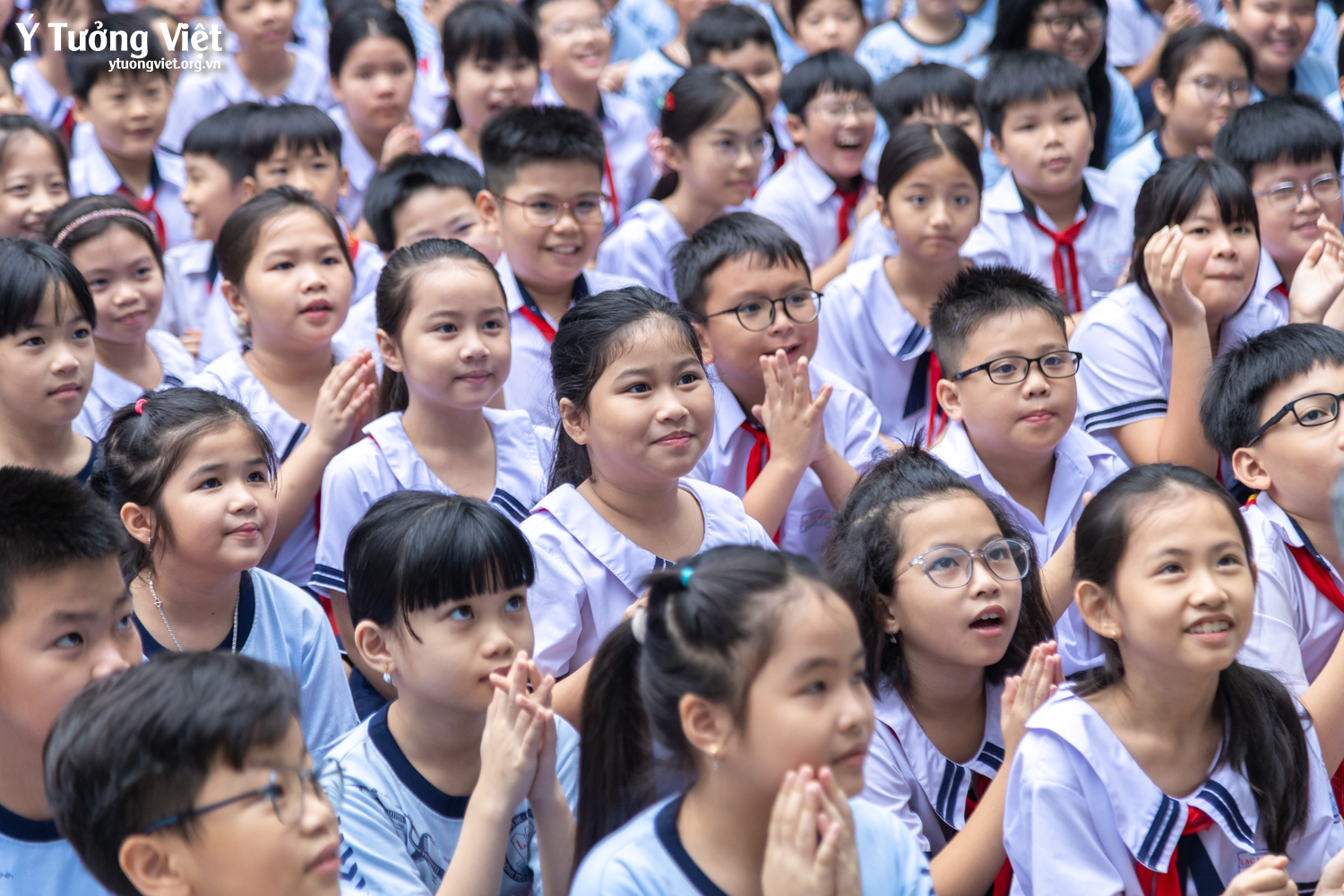 Kỹ năng ứng xử học đường tại TH Lạc Long Quân: Kính yêu thầy cô, thân thiện với bạn bè