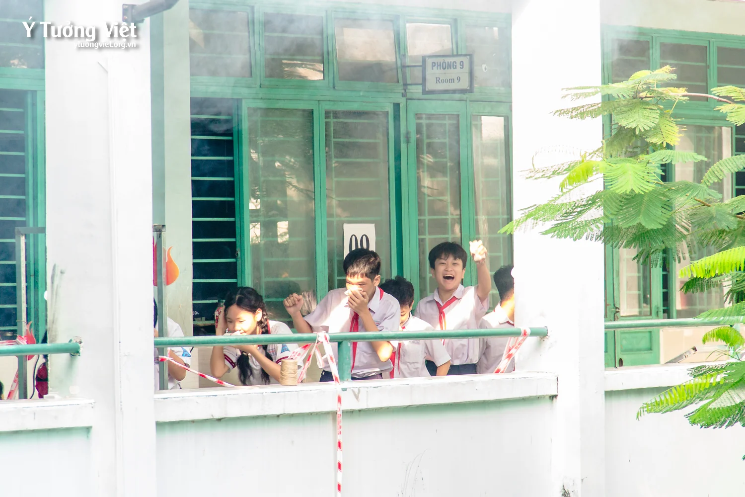 Mang “Kỹ năng Thoát hiểm trong hỏa hoạn” đến cùng các bạn học sinh trường THCS Tùng Thiện Vương