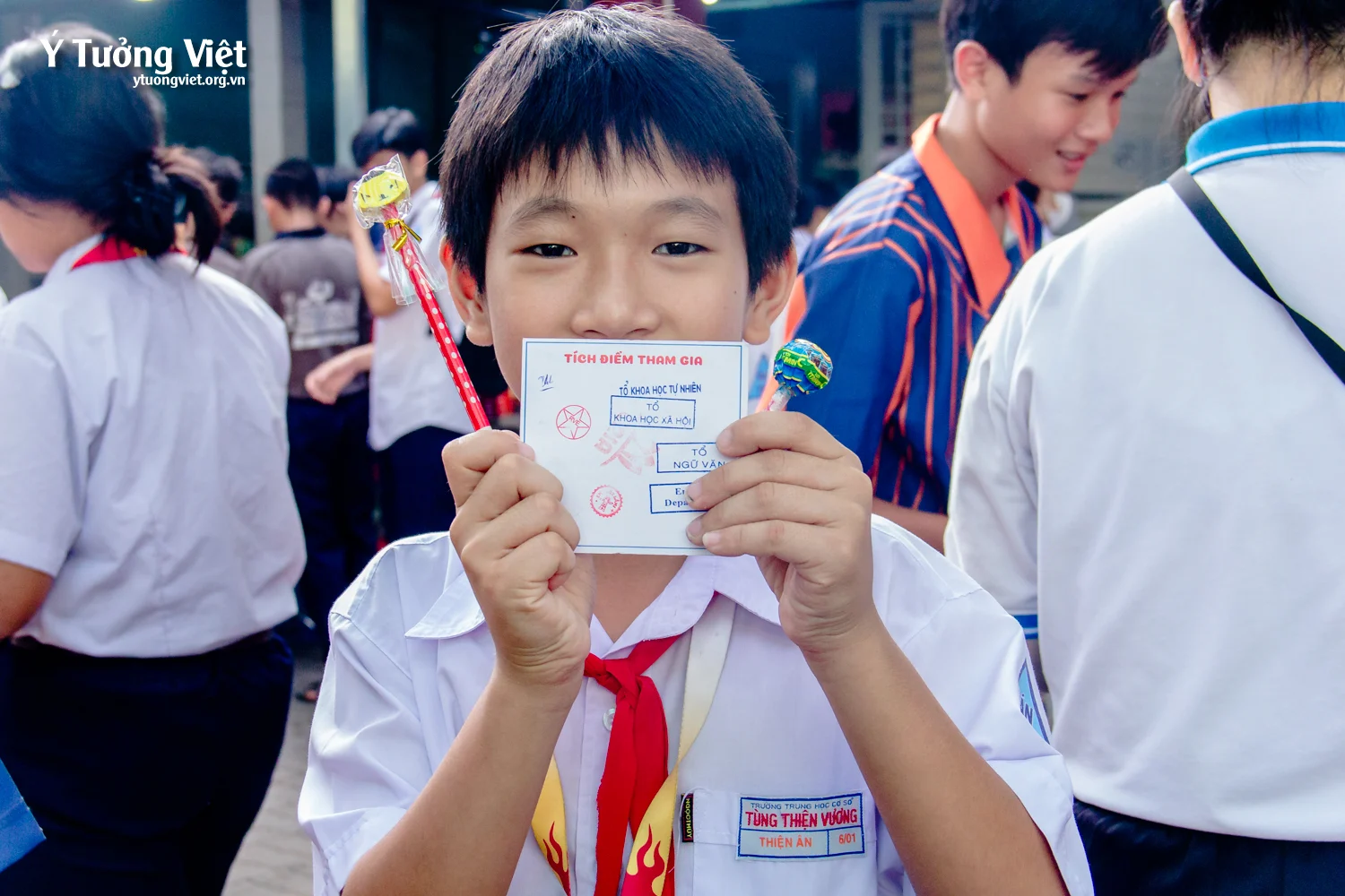 Mang “Kỹ năng Thoát hiểm trong hỏa hoạn” đến cùng các bạn học sinh trường THCS Tùng Thiện Vương