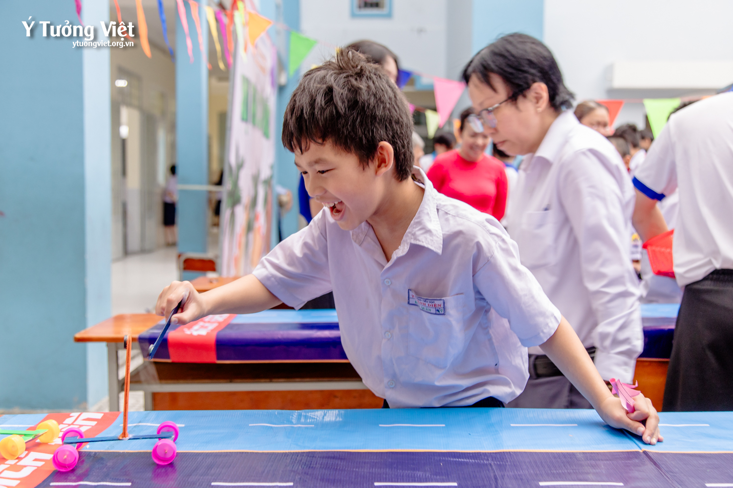 Ngày hội STEM: Mô hình sân chơi học tập đầy cảm hứng cùng Ý Tưởng Việt