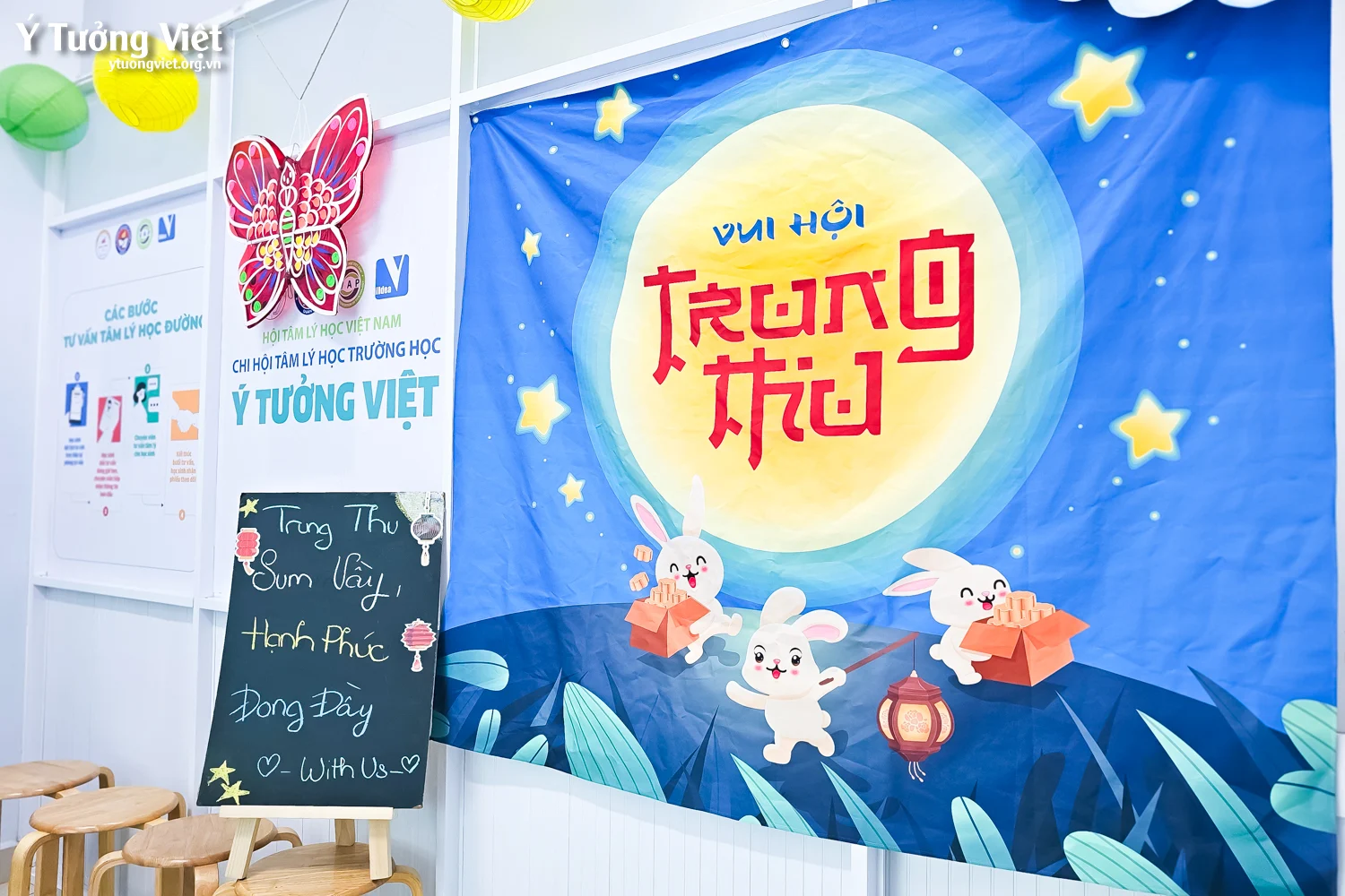 Phòng tâm lý học đường THCS Đoàn Thị Điểm: Ấm áp hoạt động “Trạm ký gửi điều ước” Trung thu