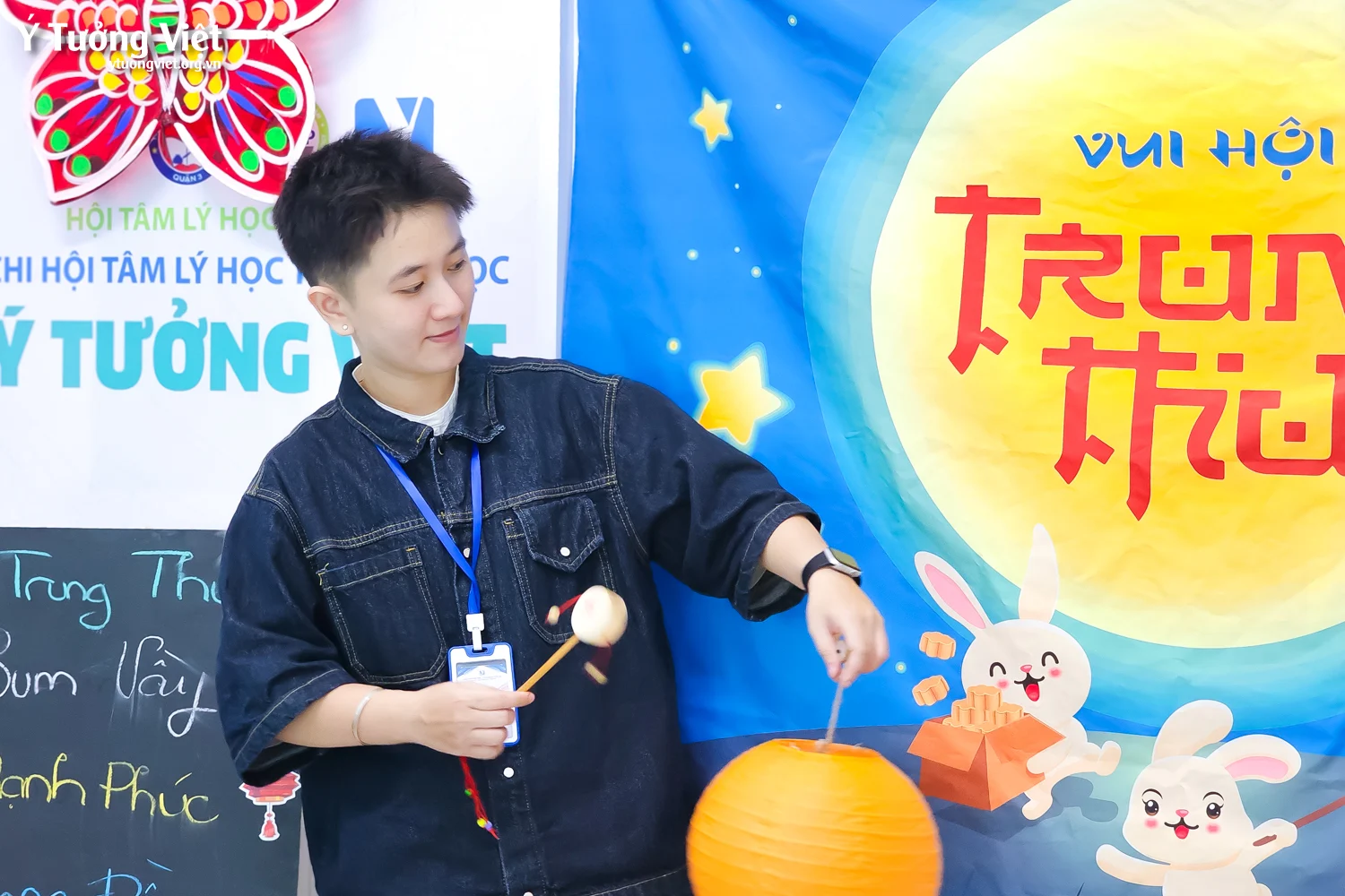 Phòng tâm lý học đường THCS Đoàn Thị Điểm: Ấm áp hoạt động “Trạm ký gửi điều ước” Trung thu