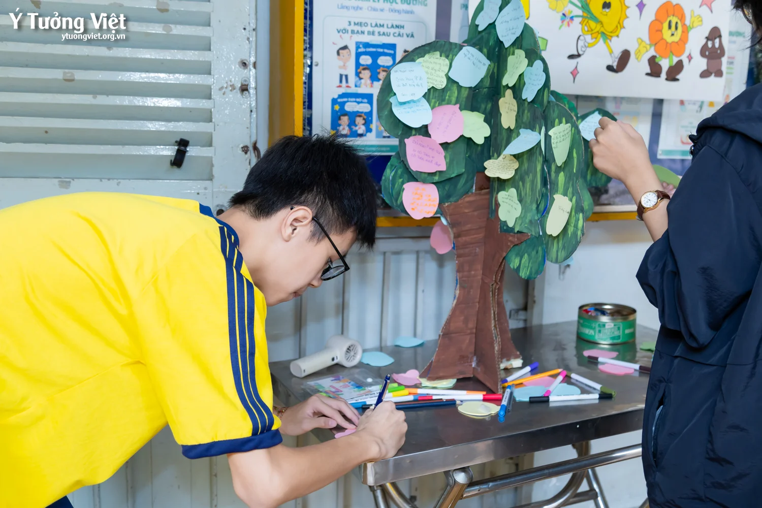 Phòng tâm lý học đường THCS Hai Bà Trưng: “Cây biết ơn” – Góc nhỏ gieo mầm yêu thương
