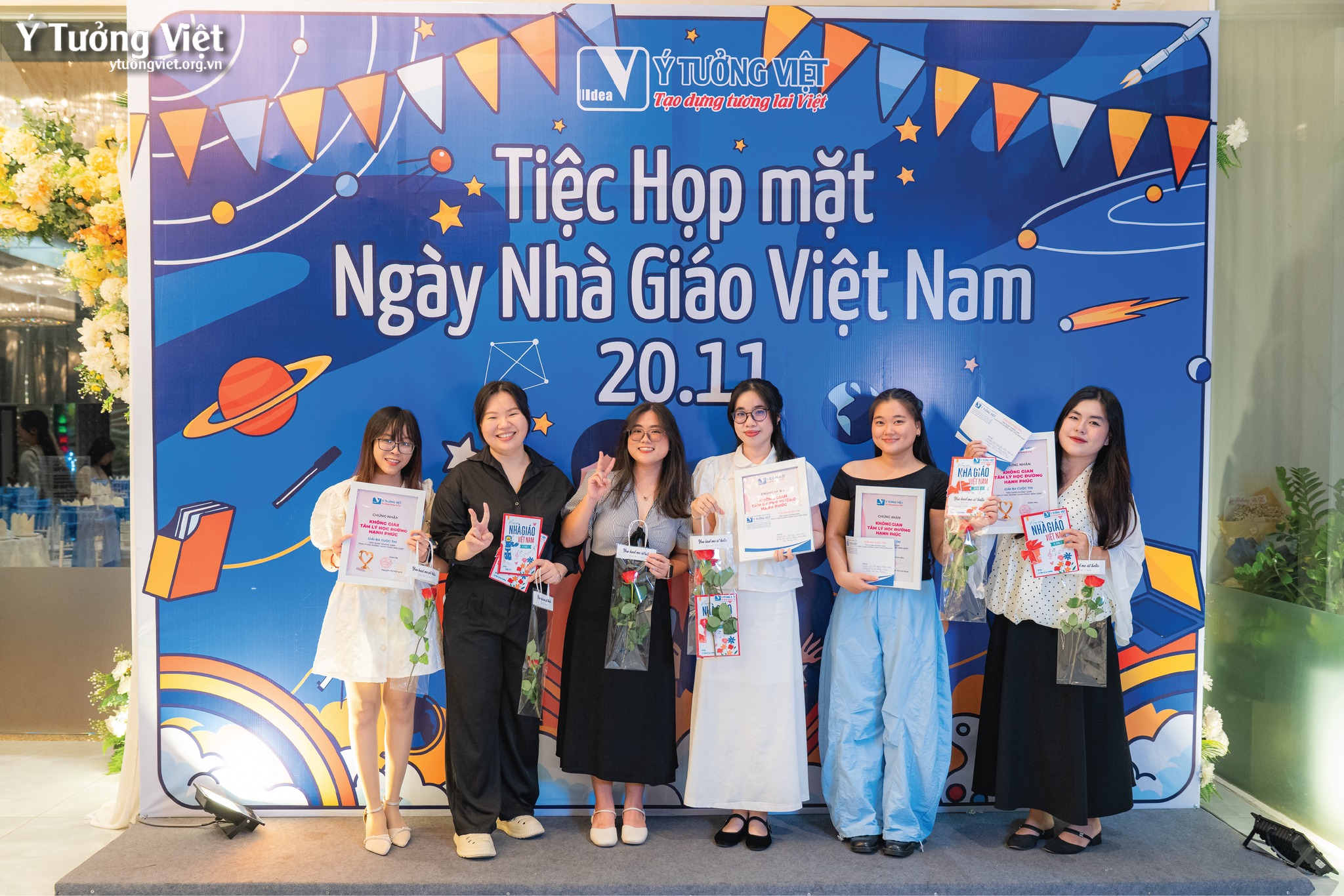 [RECAP] Tiệc họp mặt ngày nhà giáo Việt Nam 20.11 | Hội tụ – Gắn kết – Tôn vinh những người giữ lửa tri thức đại gia đình Ý Tưởng Việt