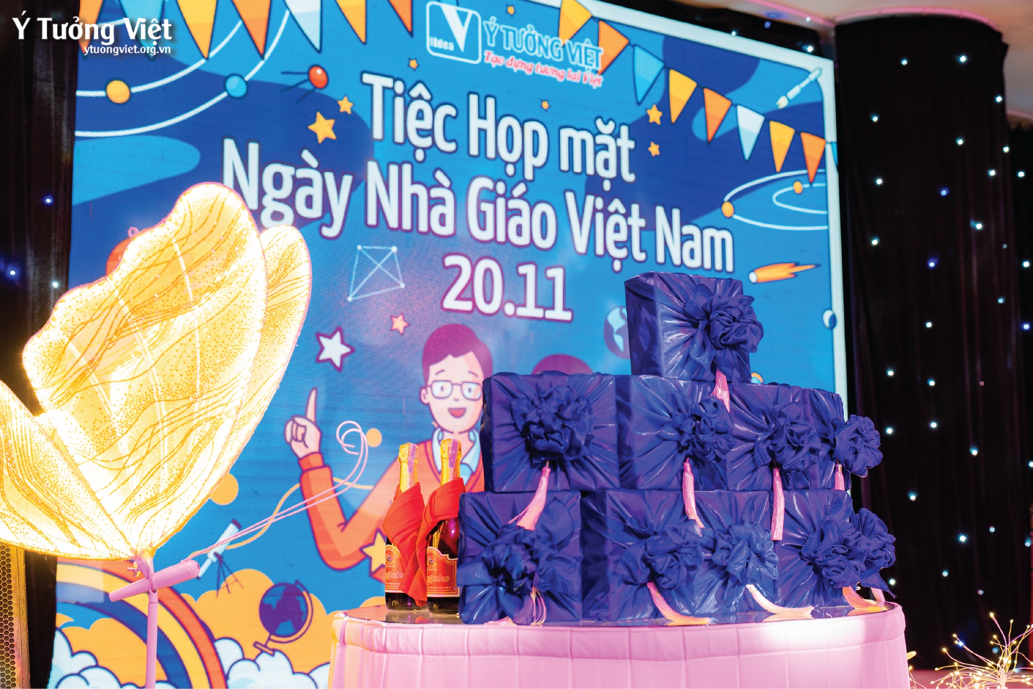 [RECAP] Tiệc họp mặt ngày nhà giáo Việt Nam 20.11 | Hội tụ – Gắn kết – Tôn vinh những người giữ lửa tri thức đại gia đình Ý Tưởng Việt