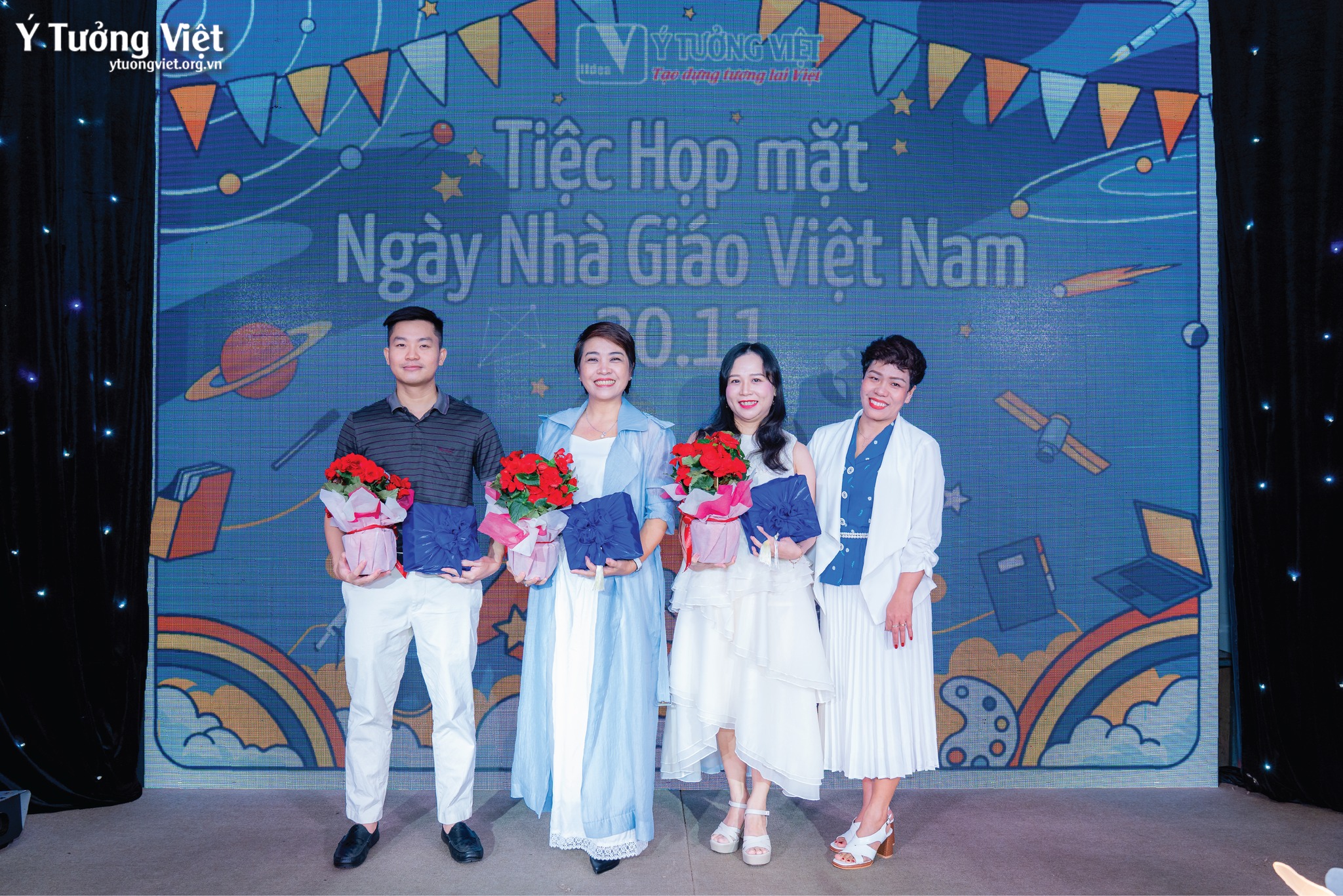 [RECAP] Tiệc họp mặt ngày nhà giáo Việt Nam 20.11 | Hội tụ – Gắn kết – Tôn vinh những người giữ lửa tri thức đại gia đình Ý Tưởng Việt