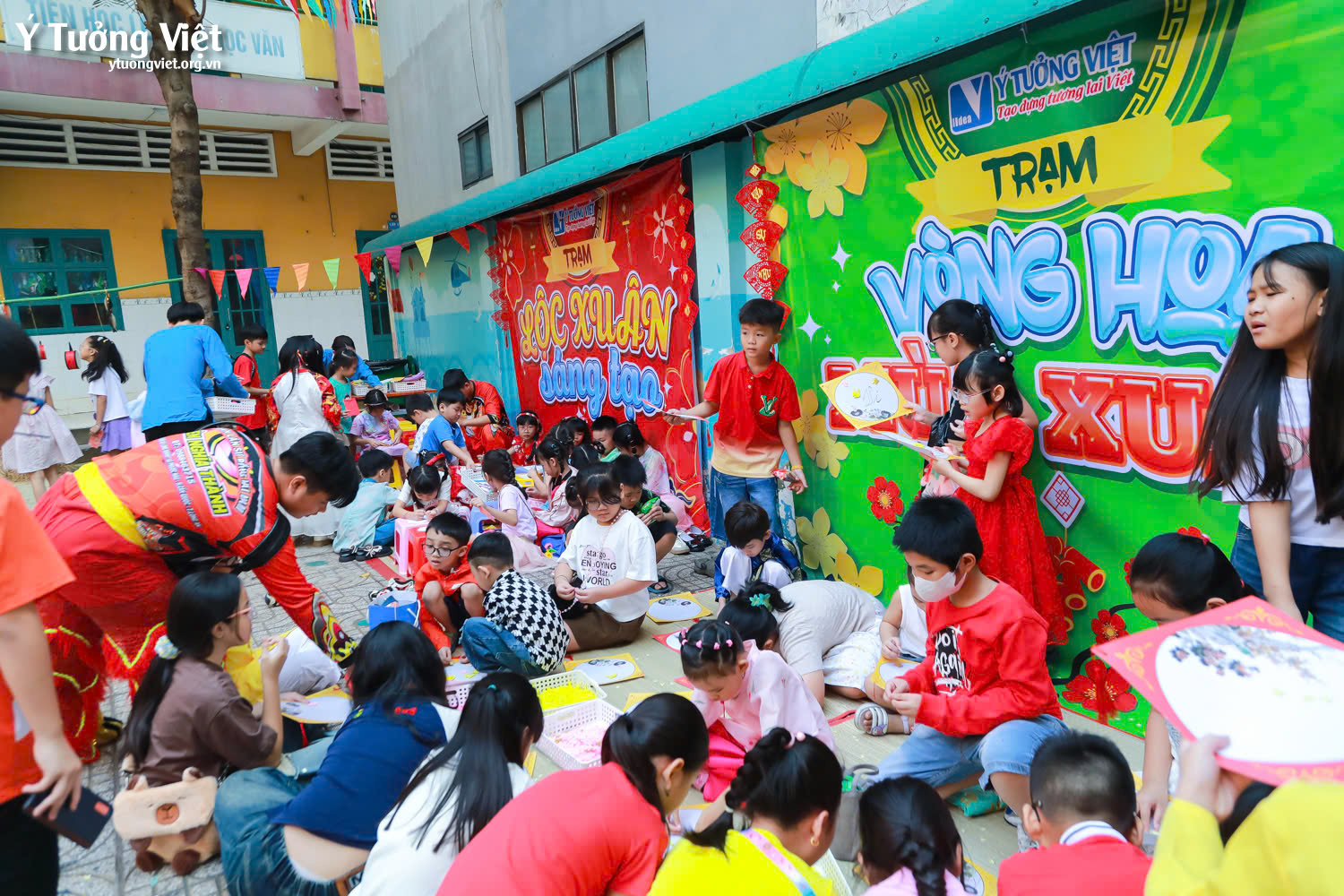 Tết vạn điều may – Check in tại Trường TH Lạc Long Quân