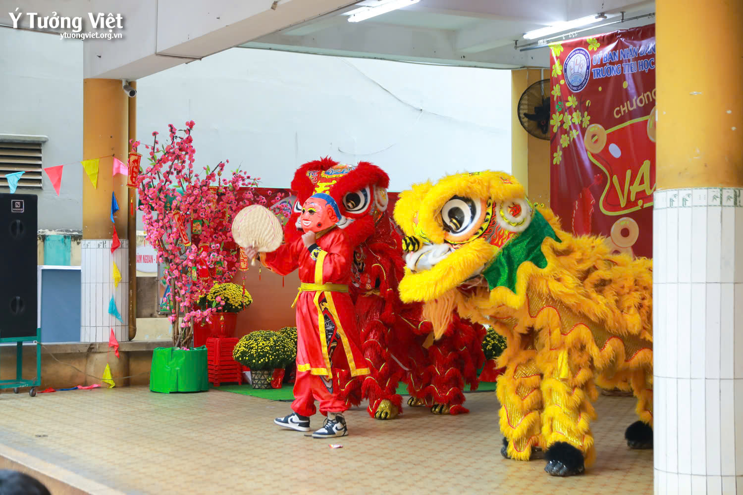 Tết vạn điều may – Check in tại Trường TH Lạc Long Quân