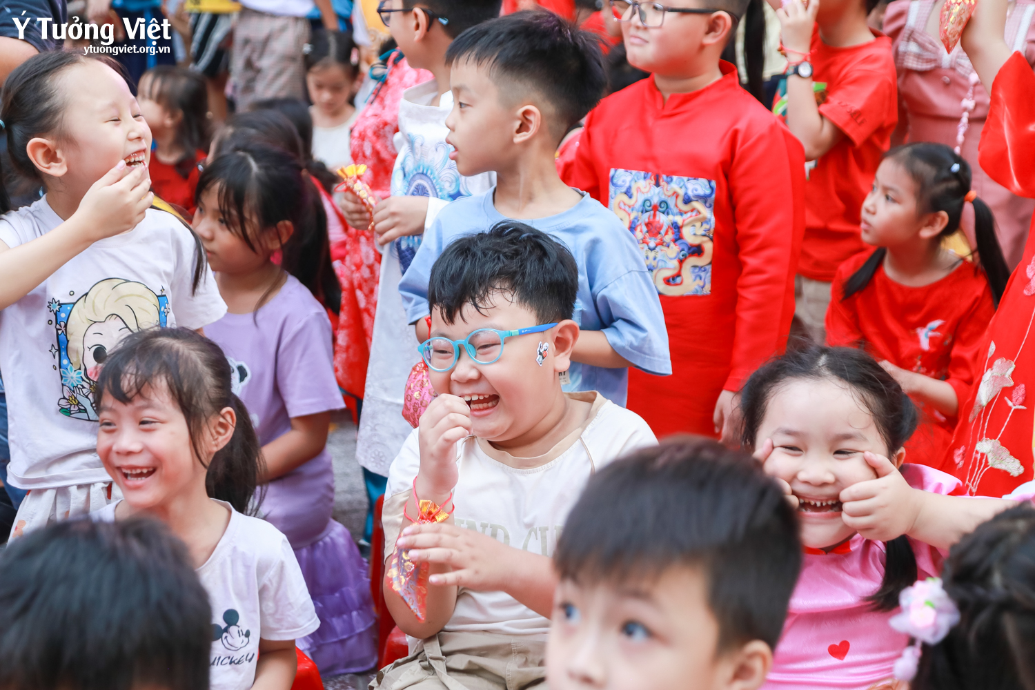 “Tết vạn điều may” chào sân ấn tượng ở Trường TH Huỳnh Văn Chính