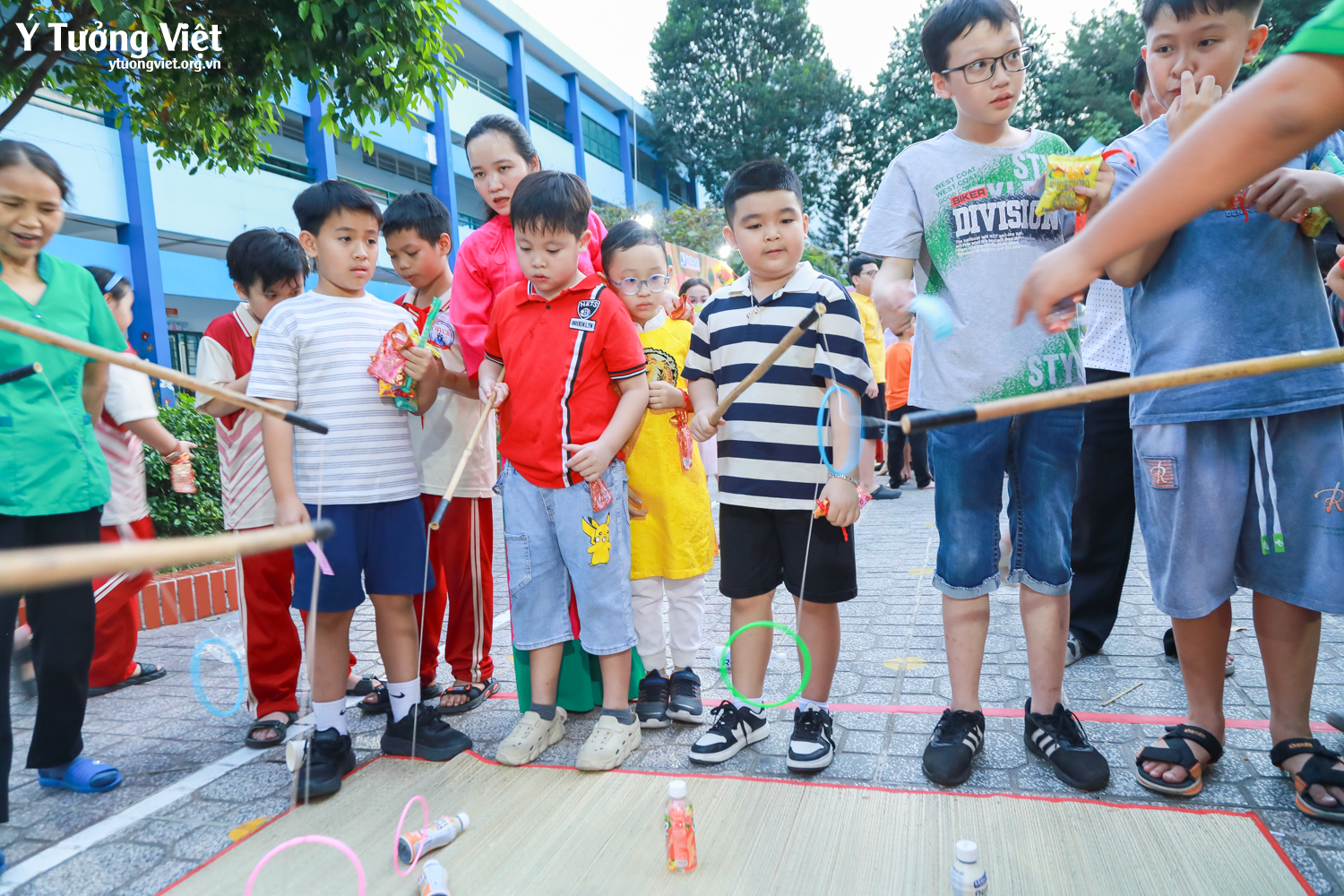 “Tết vạn điều may” chào sân ấn tượng ở Trường TH Huỳnh Văn Chính