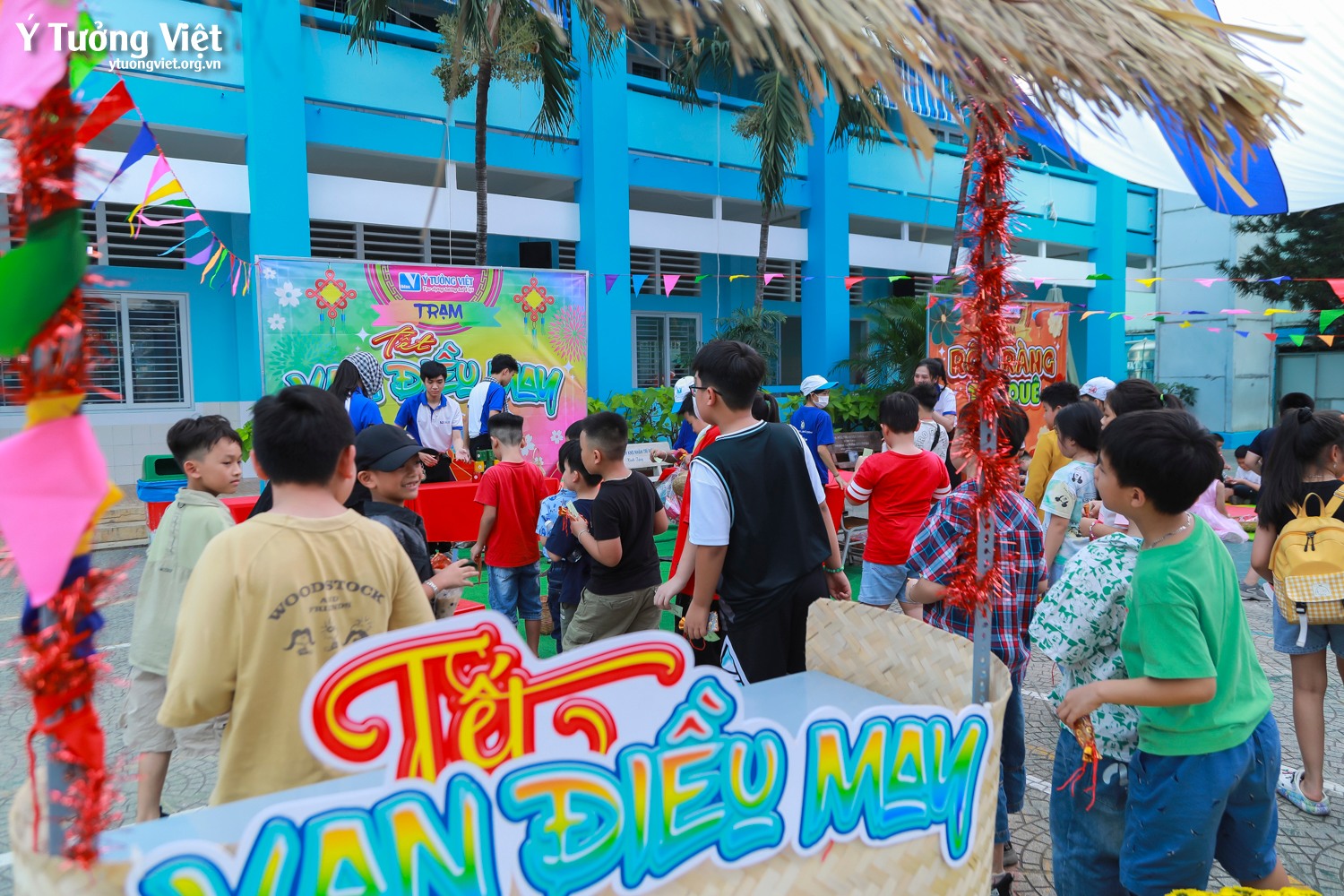 Tết vạn điều may ở TH Phan Chu Trinh – Điểm chạm giữa văn hóa truyền thống và kí ức tuổi thơ