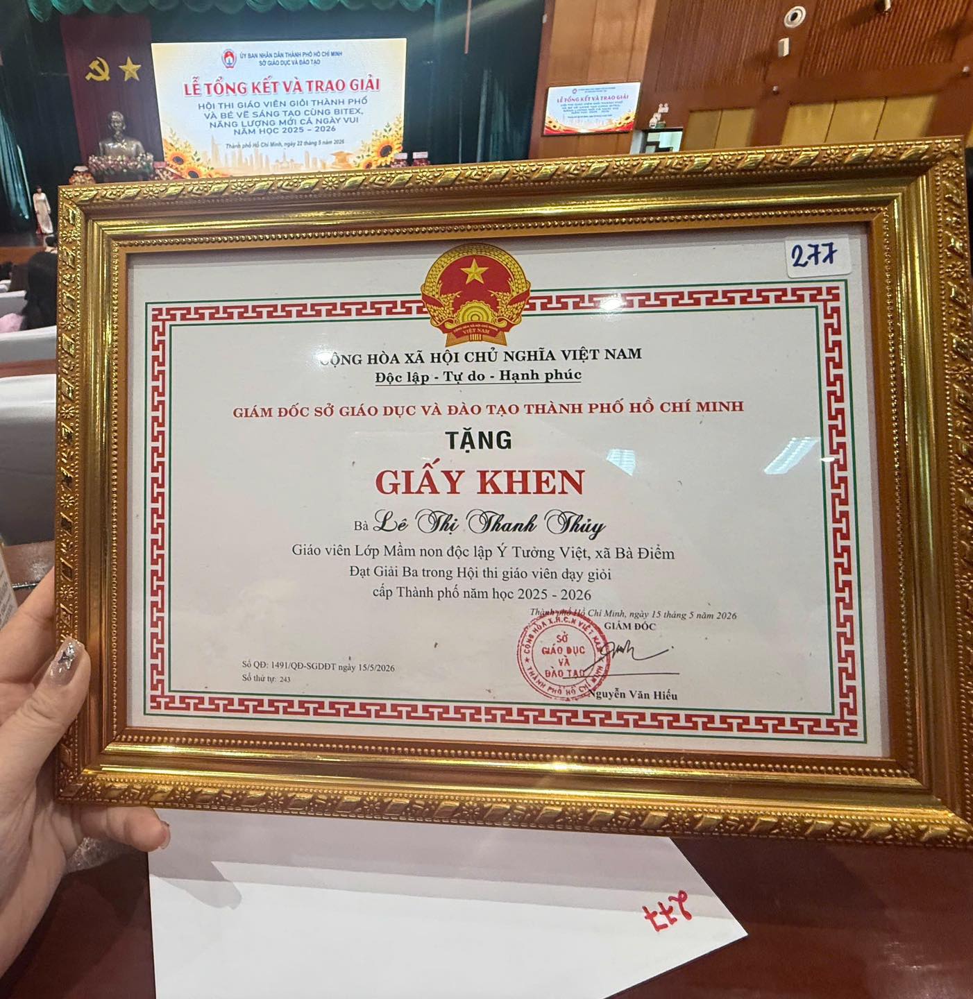 Ý Tưởng Việt vinh danh Cô Lê Thị Thanh Thủy – Giáo viên dạy giỏi cấp thành phố năm 2026