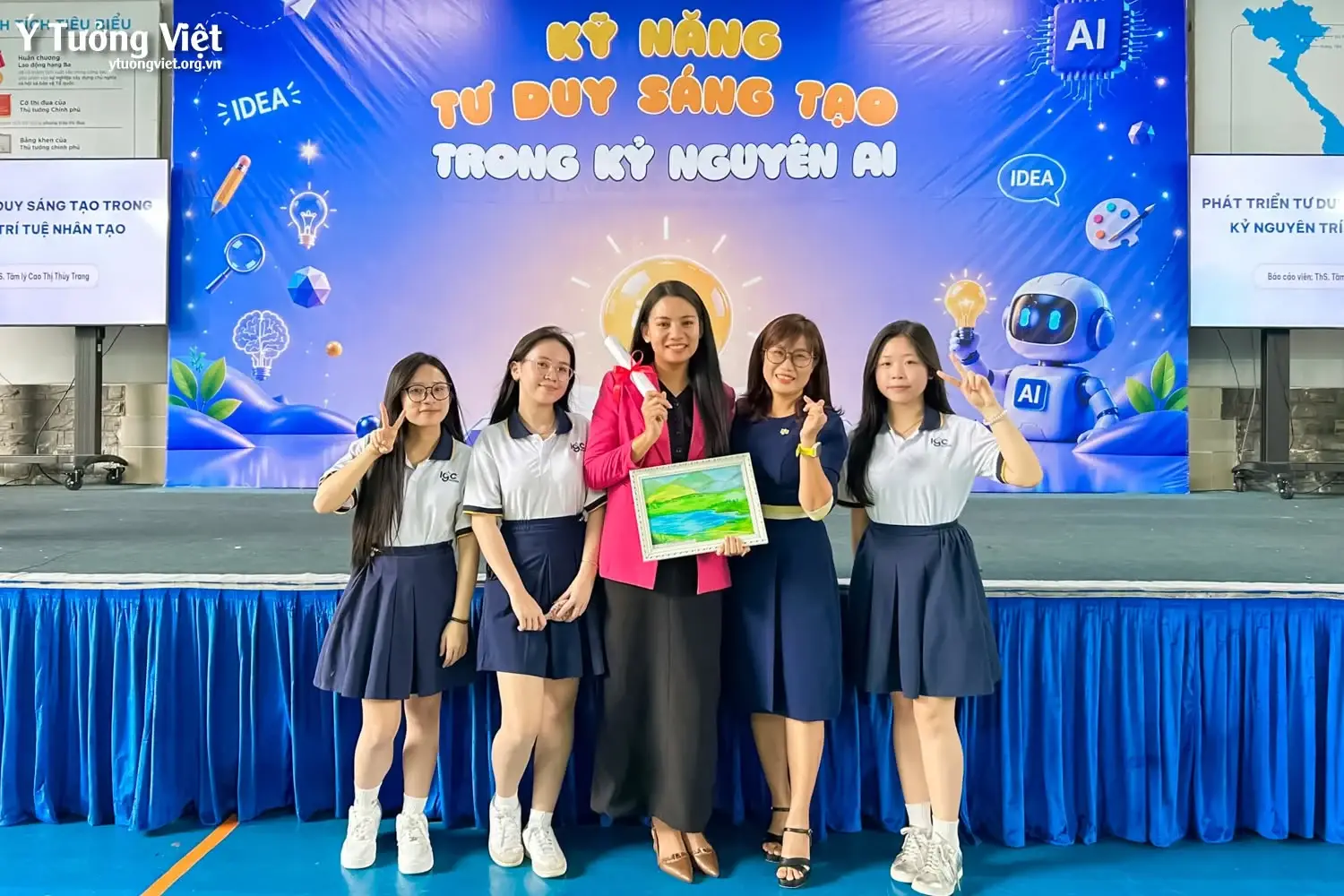 Tư duy sáng tạo trong kỷ nguyên AI: Chuyên đề đặc biệt của Ý Tưởng Việt & IGC