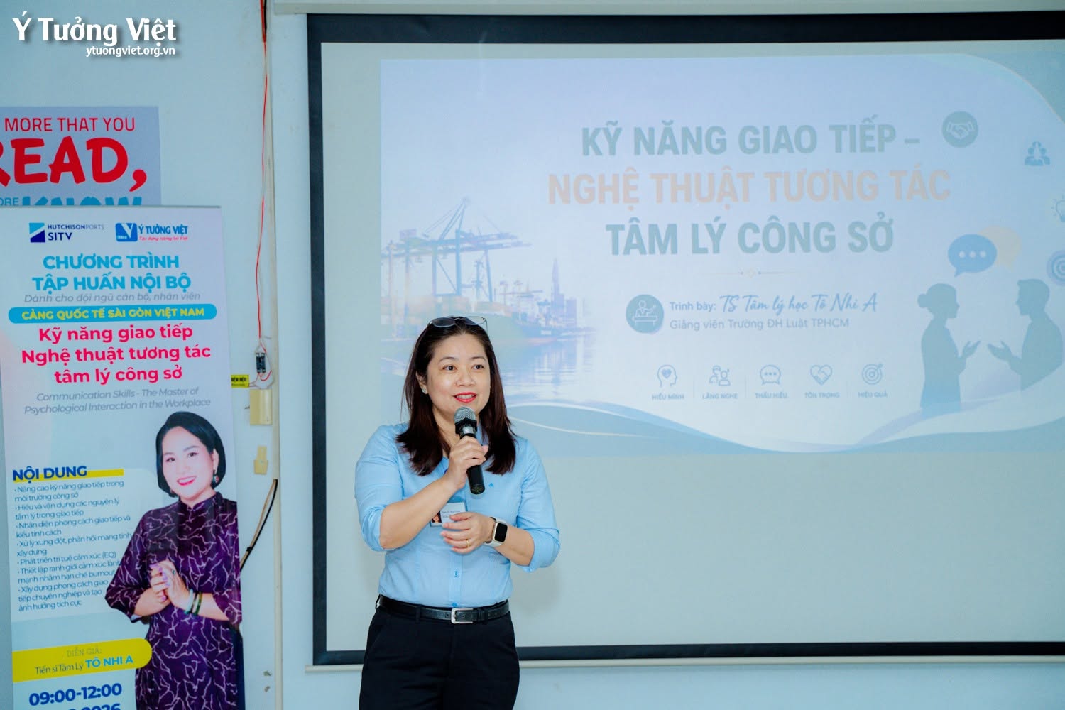 Kỹ năng giao tiếp công sở: Ý Tưởng Việt đồng hành đào tạo nội bộ tại SITV