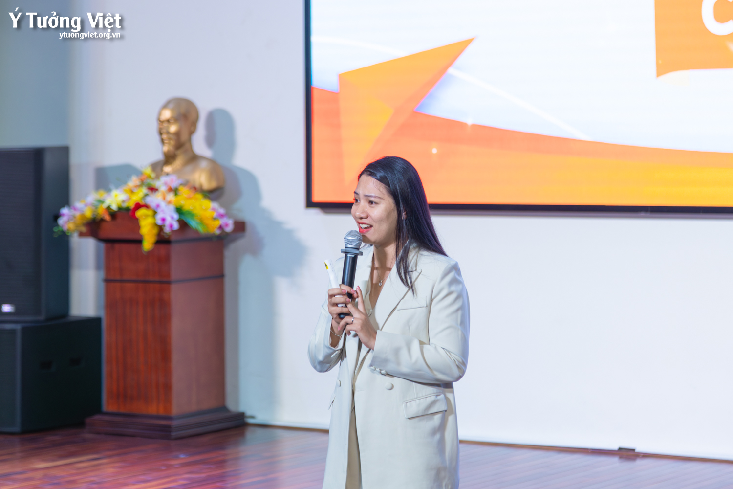 HUFLIT & Ý Tưởng Việt