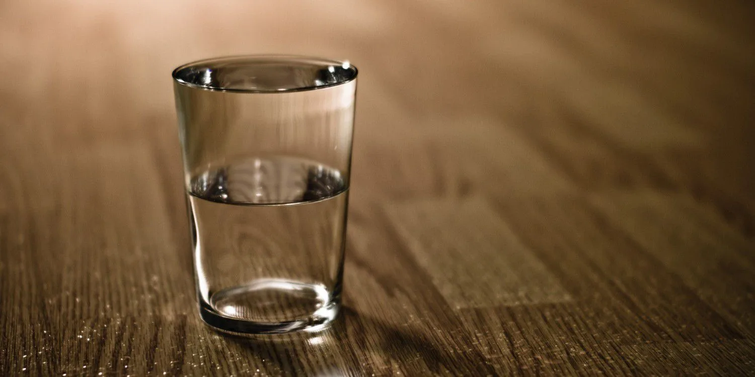 o GLASS WATER HALF FULL facebook