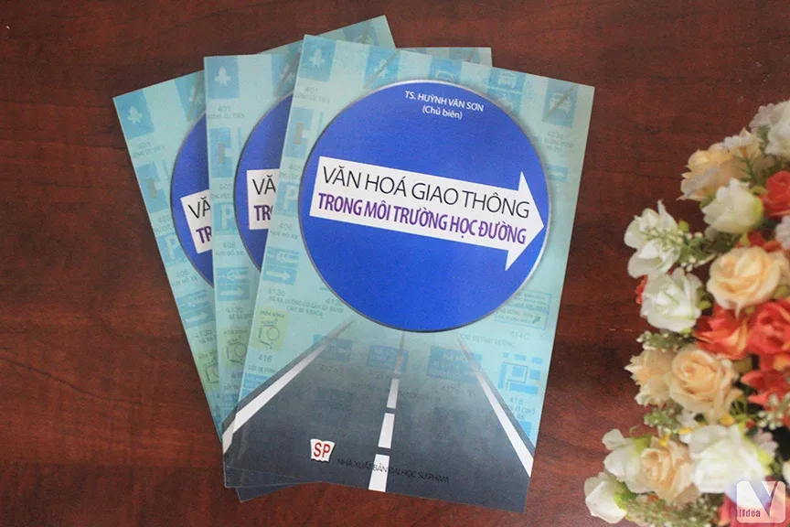 VĂN HÓA GIAO THÔNG TRONG MÔI TRƯỜNG HỌC ĐƯỜNG