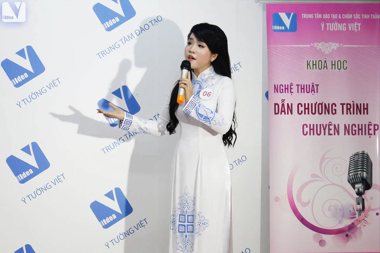 Thi cuối khóa - Khóa đào tạo MC - Người dẫn chương trình chuyên nghiệp 03.2017