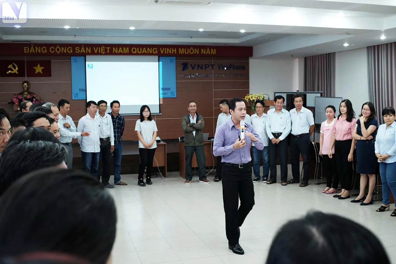 Tập đoàn bưu chính viễn thông Việt Nam VNPT - Nâng cao kỹ năng giao tiếp và chăm sóc khách hàng