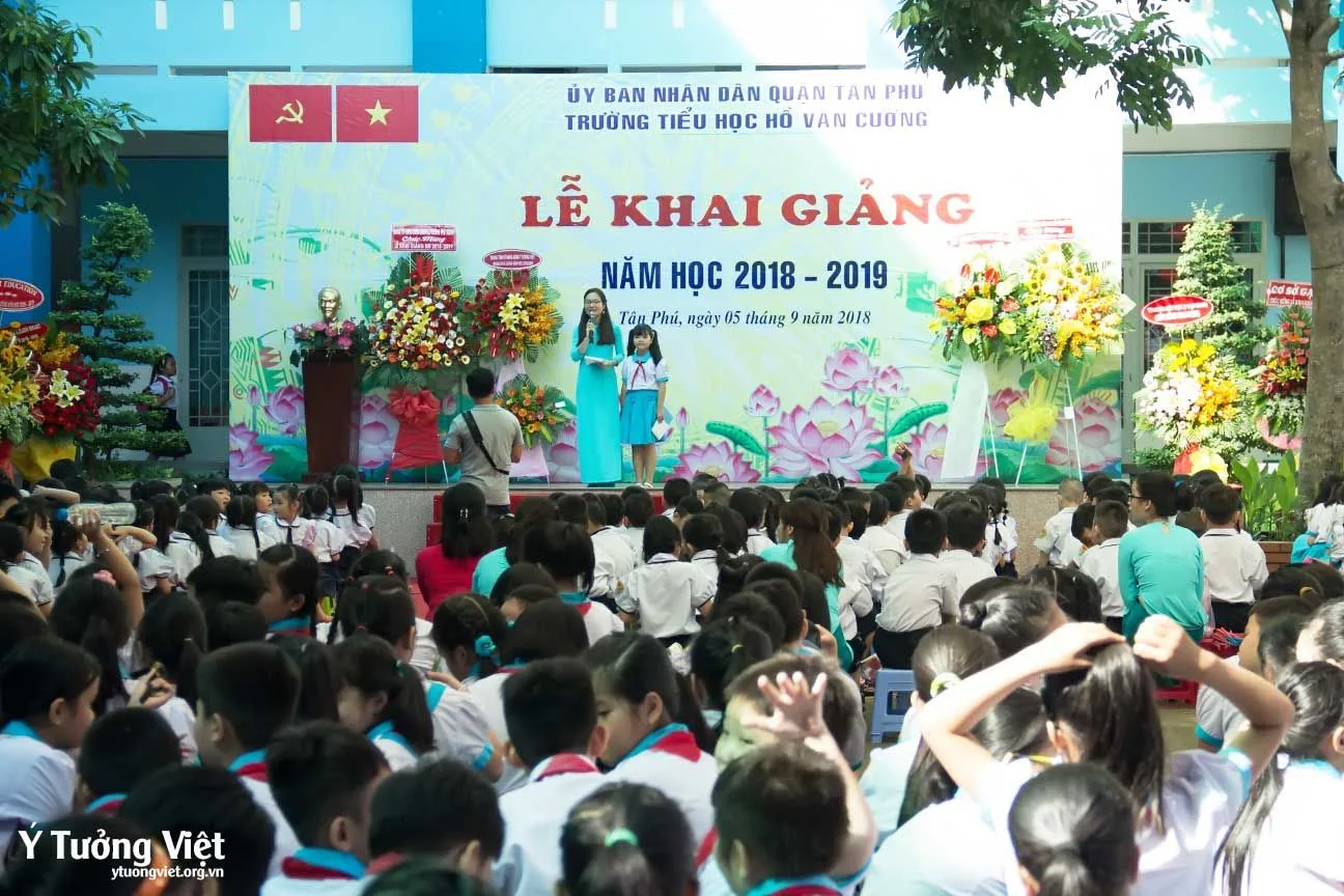 Trường TH Hồ Văn Cường - Lễ Khai Giảng năm học 2018-2019 kết hợp Sân chơi Trải nghiệm Kỹ năng sống