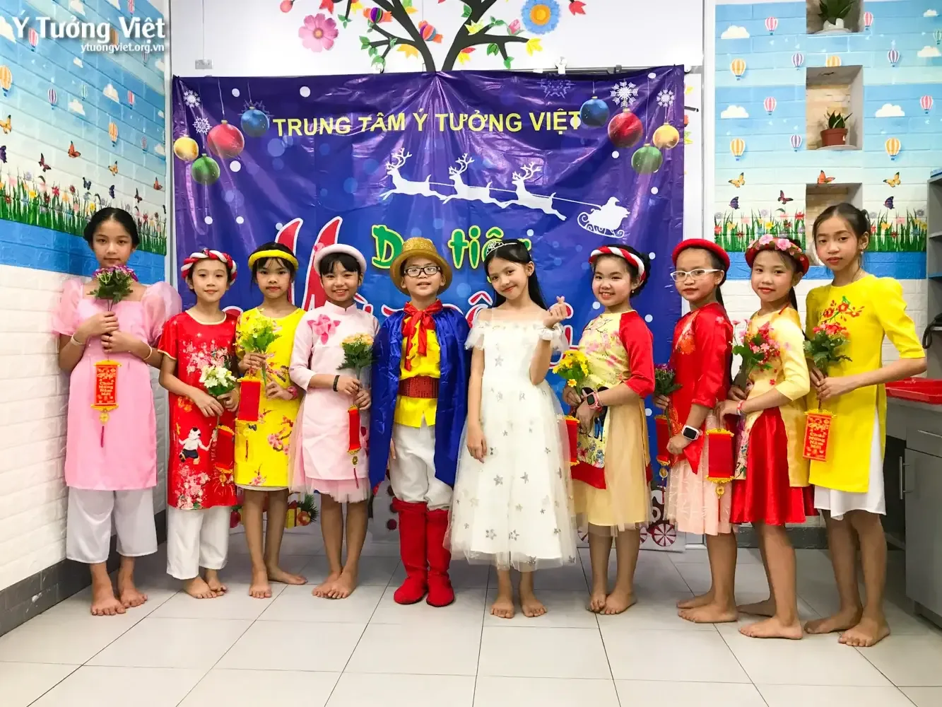 Ý Tưởng Việt - Xmas party - Dạ tiệc mùa đông
