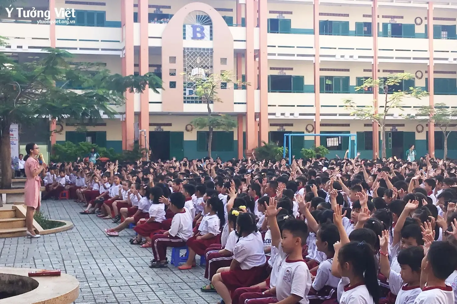 C Tham Gia San Choi Trai Nghiem Hoc Sinh Tieu Hoc Binh Tan Da Noi Gi 8.webp