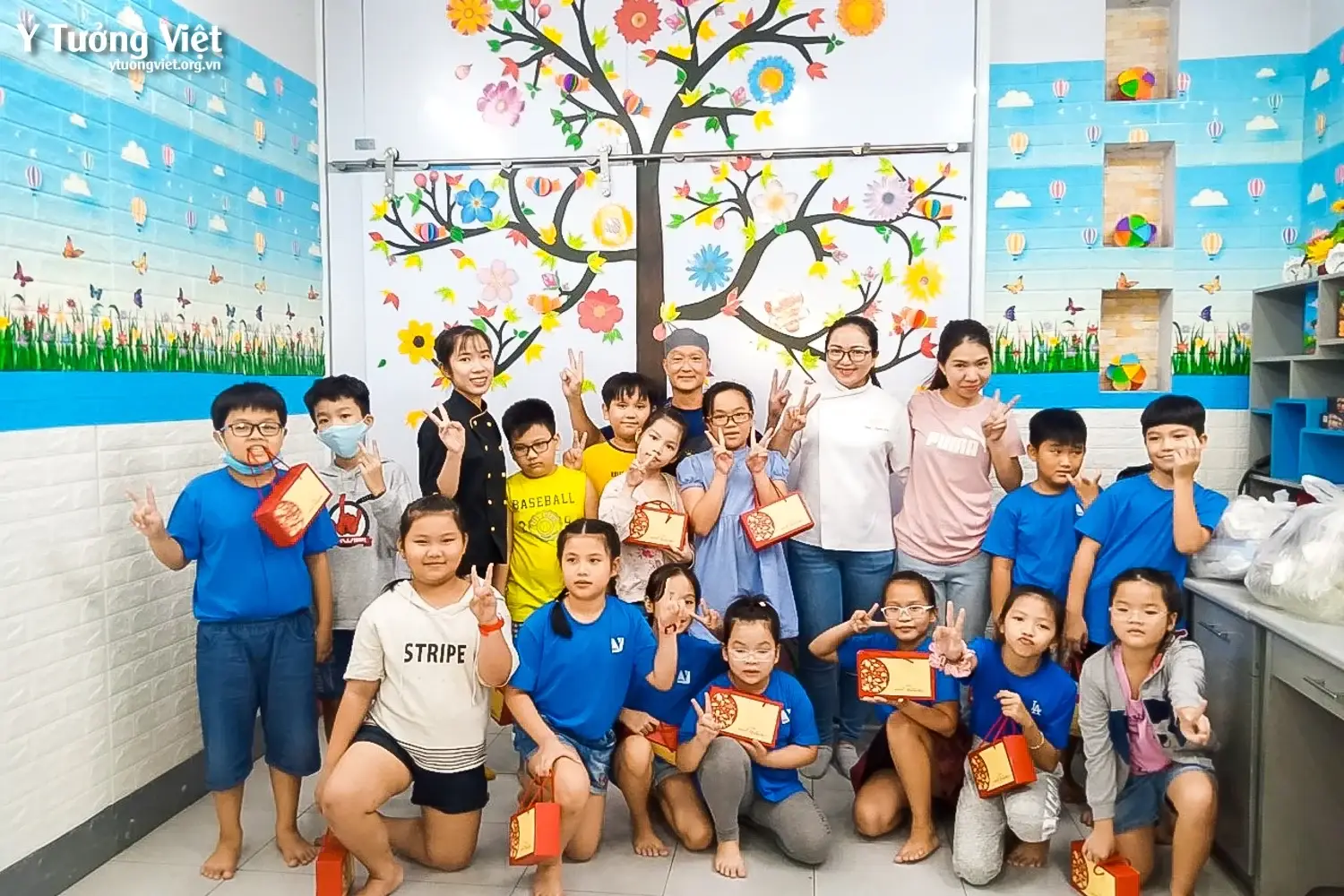 Hoat Dong Trai Nghiem Ampquotcon Lam Banh Trung Thuampquot 41.webp