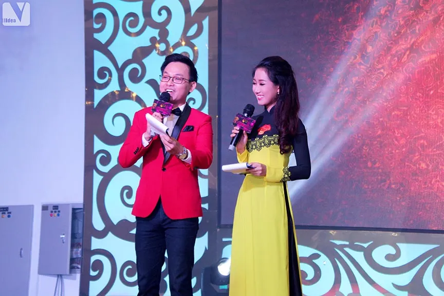M Ban Ket Nguoi Dep Xu Dua 2016 Duoc Dan Dat Boi Bo Doi Mc Tremc Tran Hoang Va Mc Anh Dao 3.webp