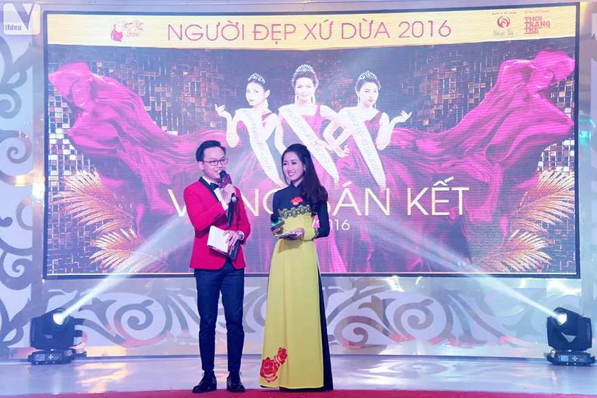 M Ban Ket Nguoi Dep Xu Dua 2016 Duoc Dan Dat Boi Bo Doi Mc Tremc Tran Hoang Va Mc Anh Dao 4.webp
