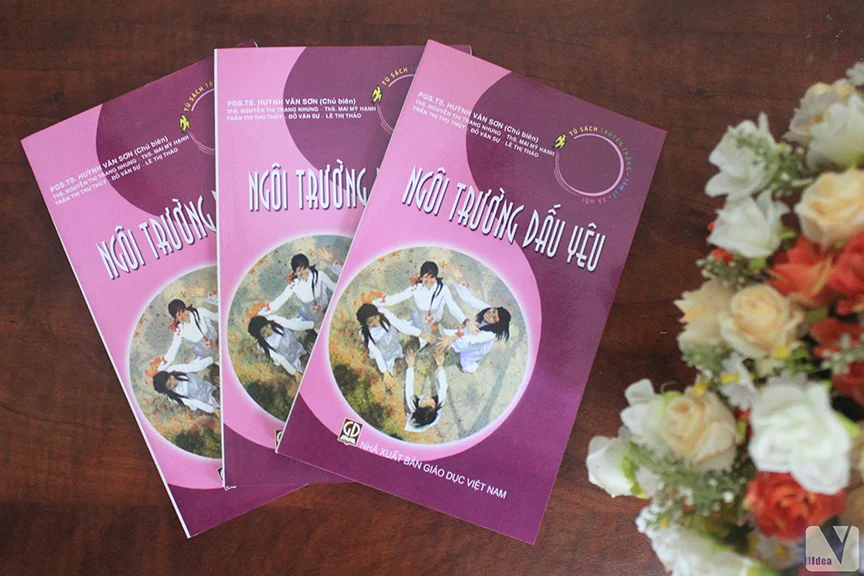 Ngoi Truong Dau Yeu.webp