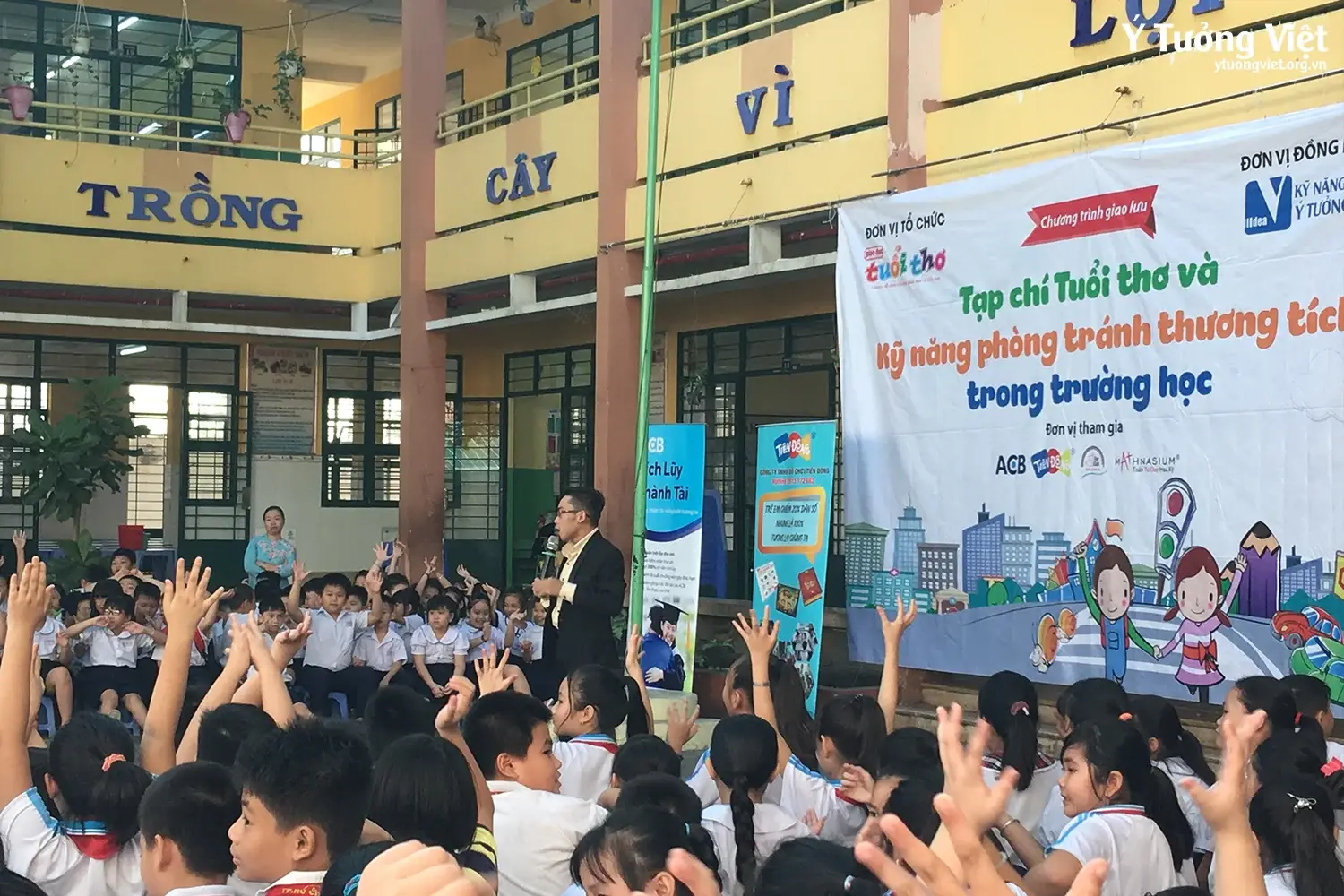 Th Phan Dang Luu Ky Nang Phong Tranh Thuong Tich Truong Hoc San Choi Trai Nghiem Ky Nang Song 3.png
