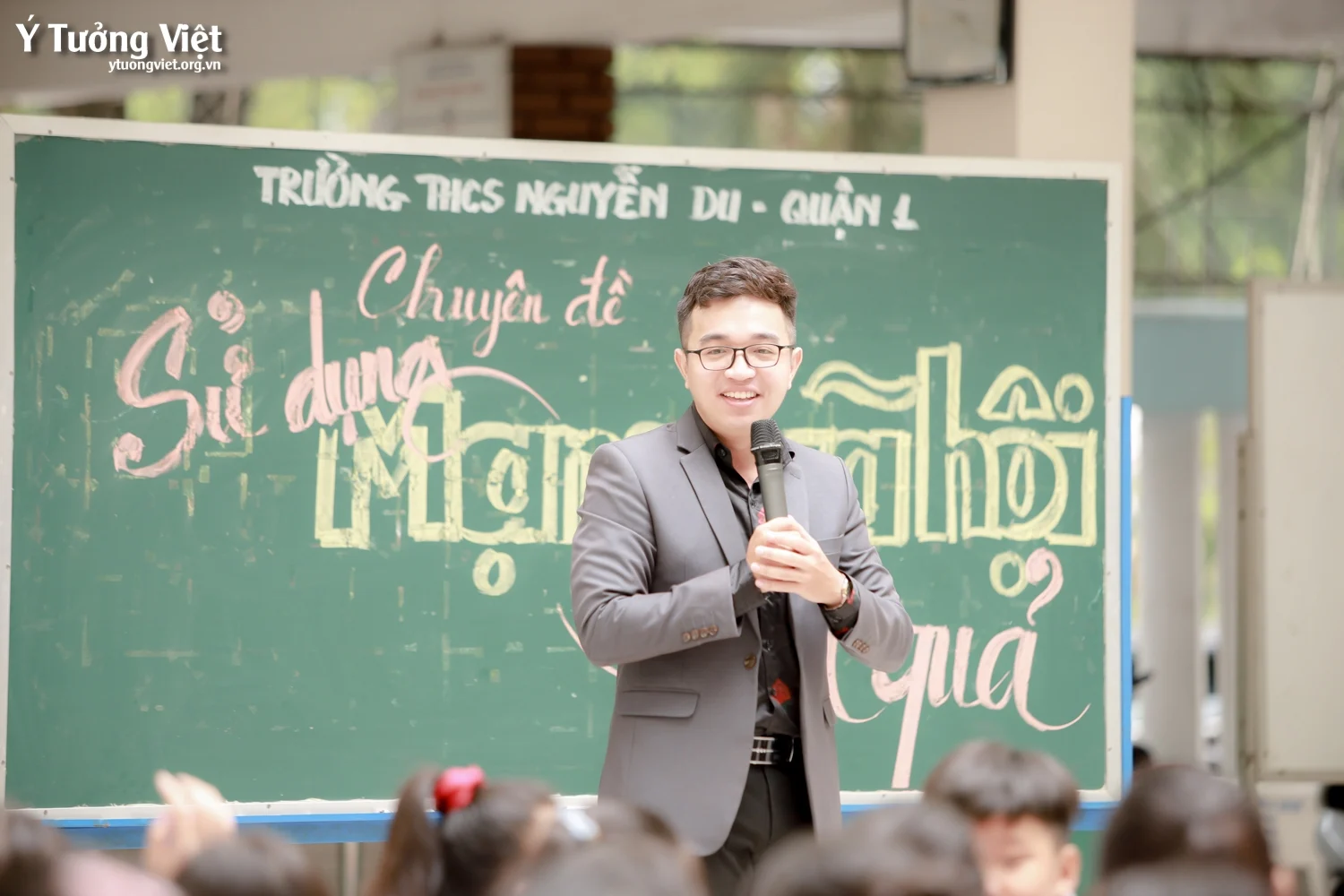 Thcs Nguyen Du Su Dung Mang Xa Hoi Hieu Qua 14.webp