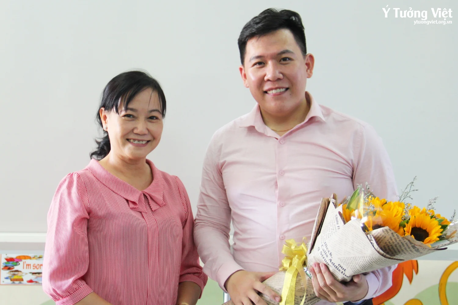 Truong Th Dang Tran Con Tap Huan Ampquotnghe Thuat Giao Tiep Ung Xu Su Phamampquot.webp