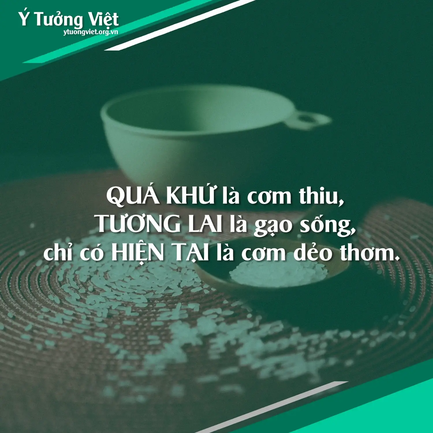 Tu Van Tam Ly Qua Khu La Com Thiu Tuong Lai La Gao Song Chi Co Hien Tai La Com Deo Thom.webp