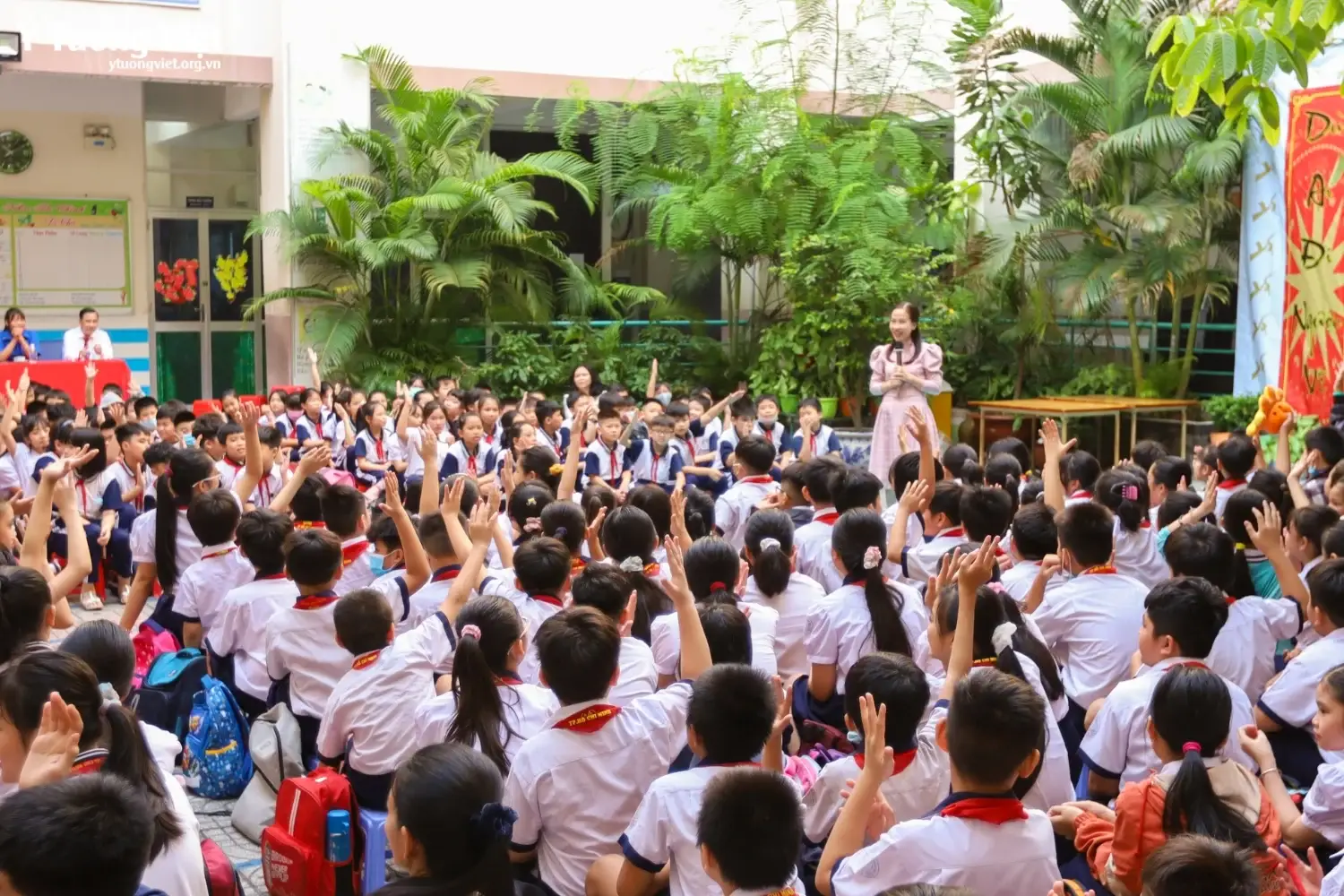 Uoc Mo Ban La Ai Cung Noi Len Uoc Mo Cua Minh Voi Cac Ban Truong Th Rach Ong 13.webp