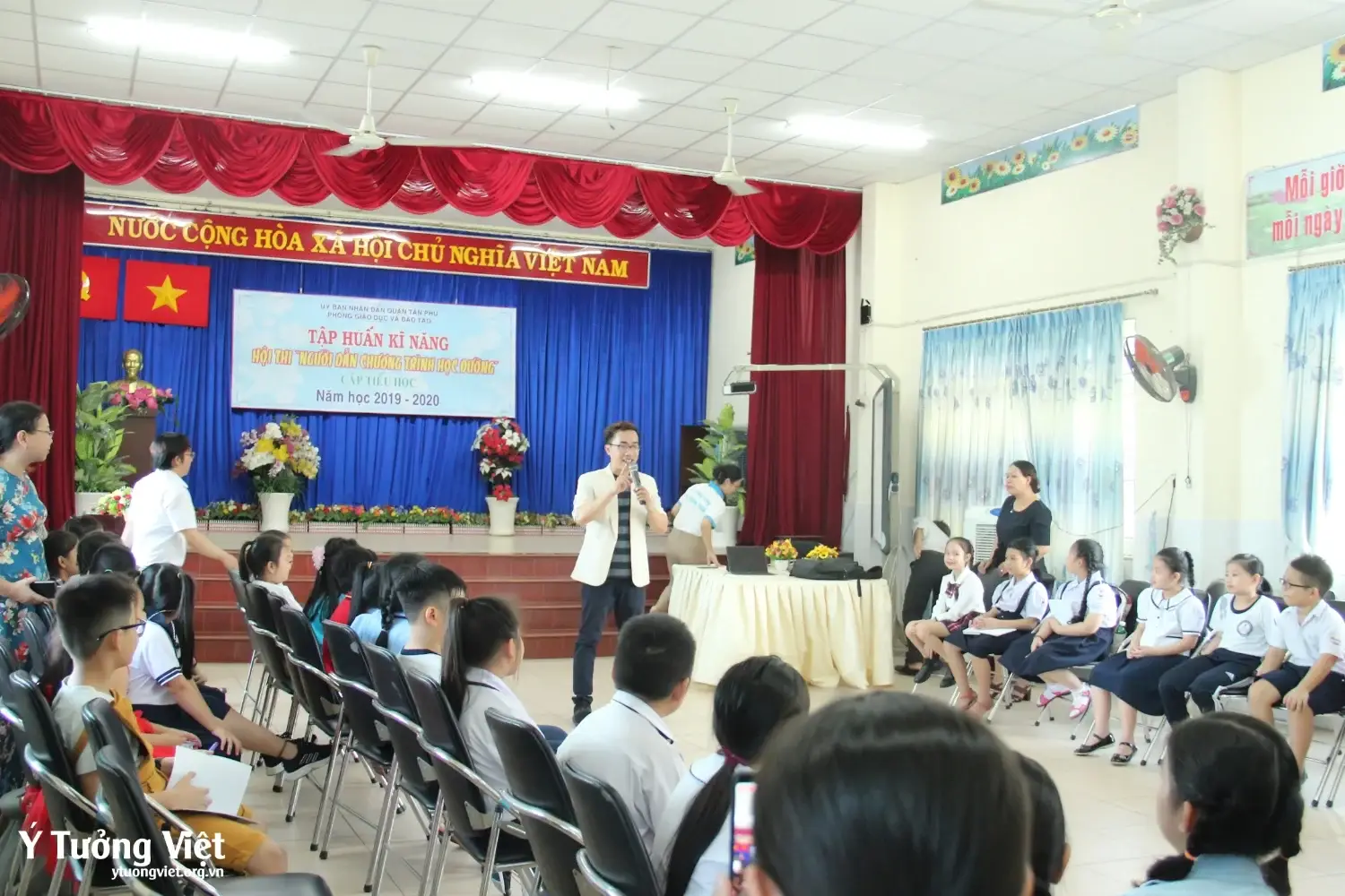 Y Tuong Viet Tap Huan Ki Nang Danh Cho Hoi Thi Nguoi Dan Chuong Trinh Hoc Duong 17.webp