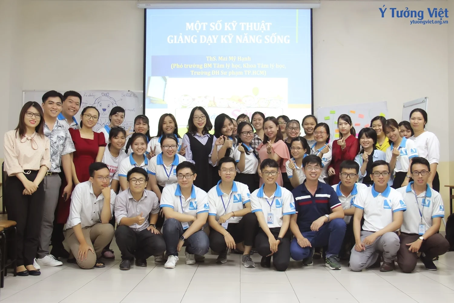 Y Tuong Viet Tap Huan Mot So Ky Thuat To Chuc Hoat Dong Giao Duc Ky Nang Song P1.webp