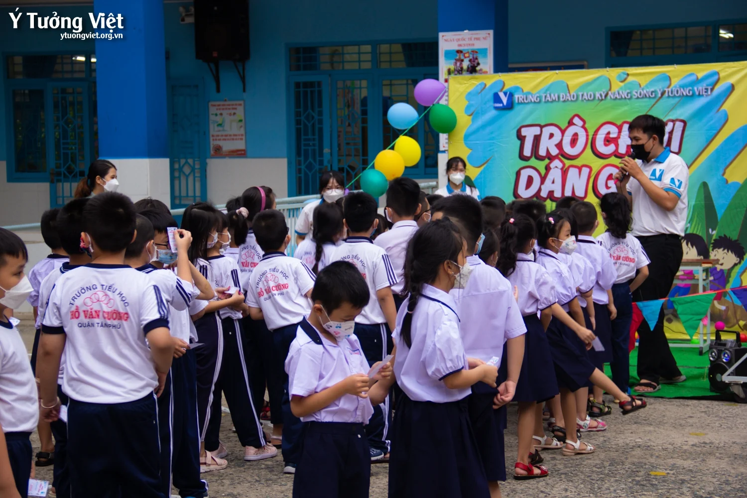 Ngay Hoi Em Yeu Moi Truong Nang Cao Y Thuc Song Xanh Song Dep Cung Cac Ban Nho Ho Van Cuong 3.webp
