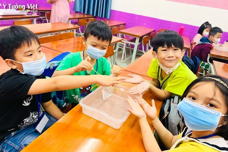 Bán Trú Hè Sôi đọng, Tụi Mình Học Gì Nuôi Dưỡng Tình Yêu Khoa Học Và óc Tò Mò, Sáng Tạo Với Giờ Khoa Học Vui, Trải Nghiệm Sáng Tạo 01