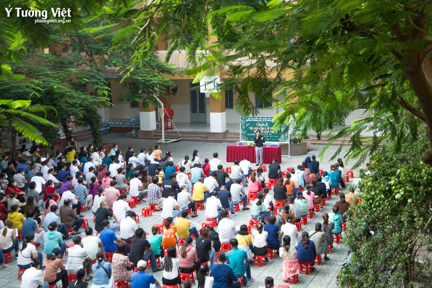Chuyên đề Tại Sao Con Cái Thường Nói Dối Cha Mẹ Trường Thcs Nguyễn Huệ 01