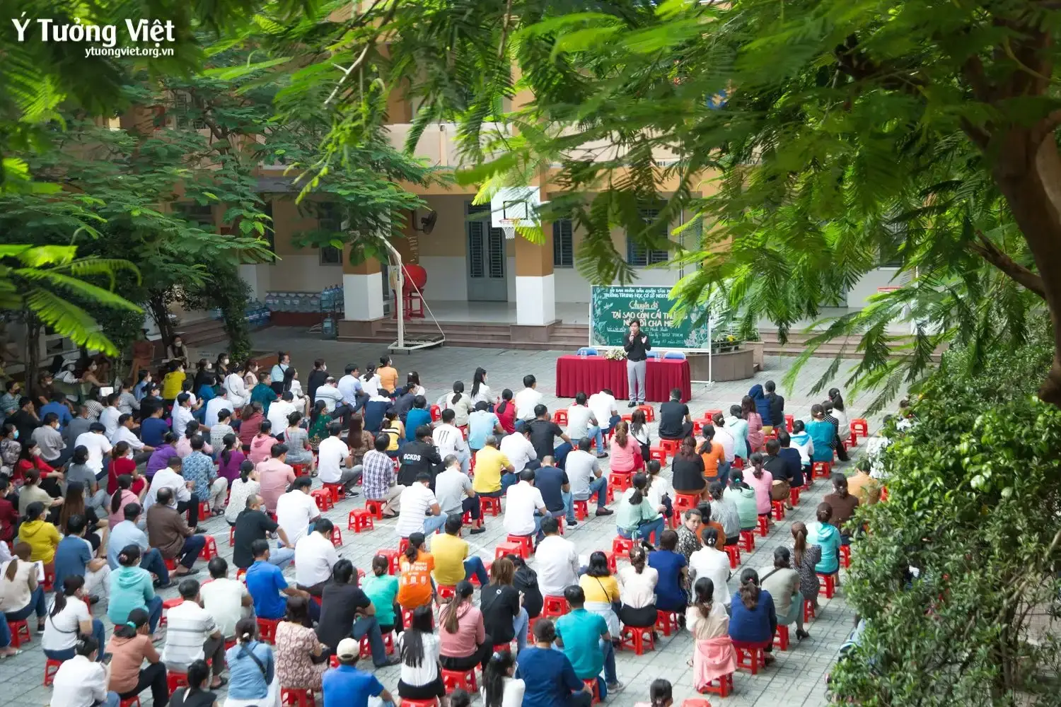 Chuyên đề Tại Sao Con Cái Thường Nói Dối Cha Mẹ Trường Thcs Nguyễn Huệ 01