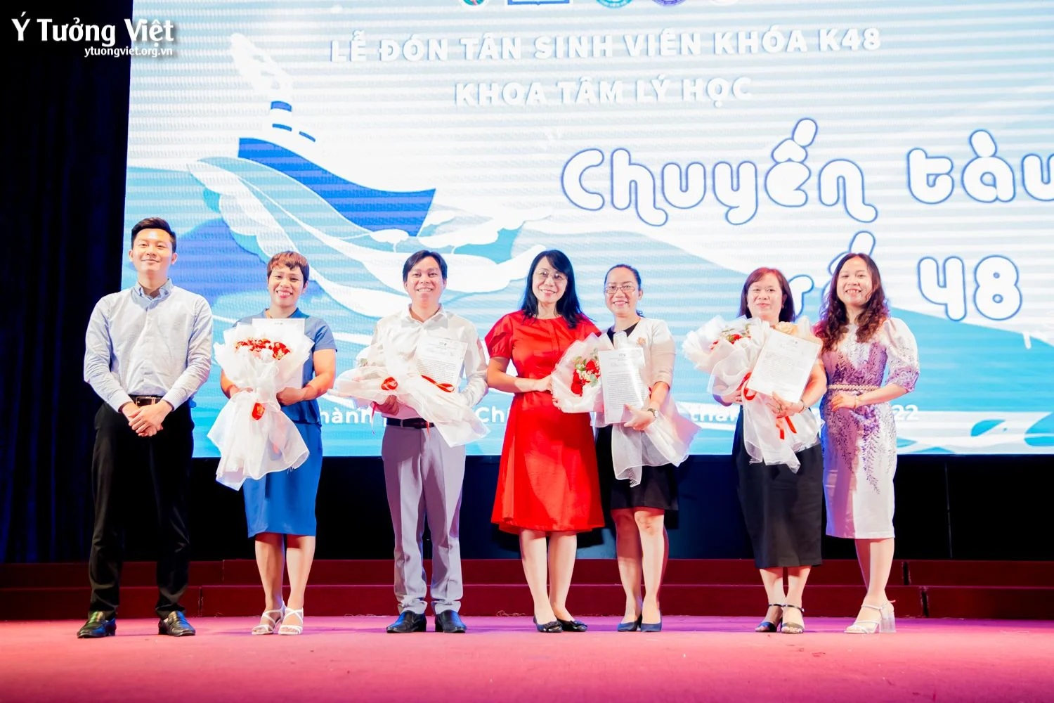 Ý Tưởng Việt đồng Hành Cùng Tân Sinh Viên Khoa Tâm Lý Học Trường Đại Học Sư Phạm Thành Phố Hồ Chí Minh 01